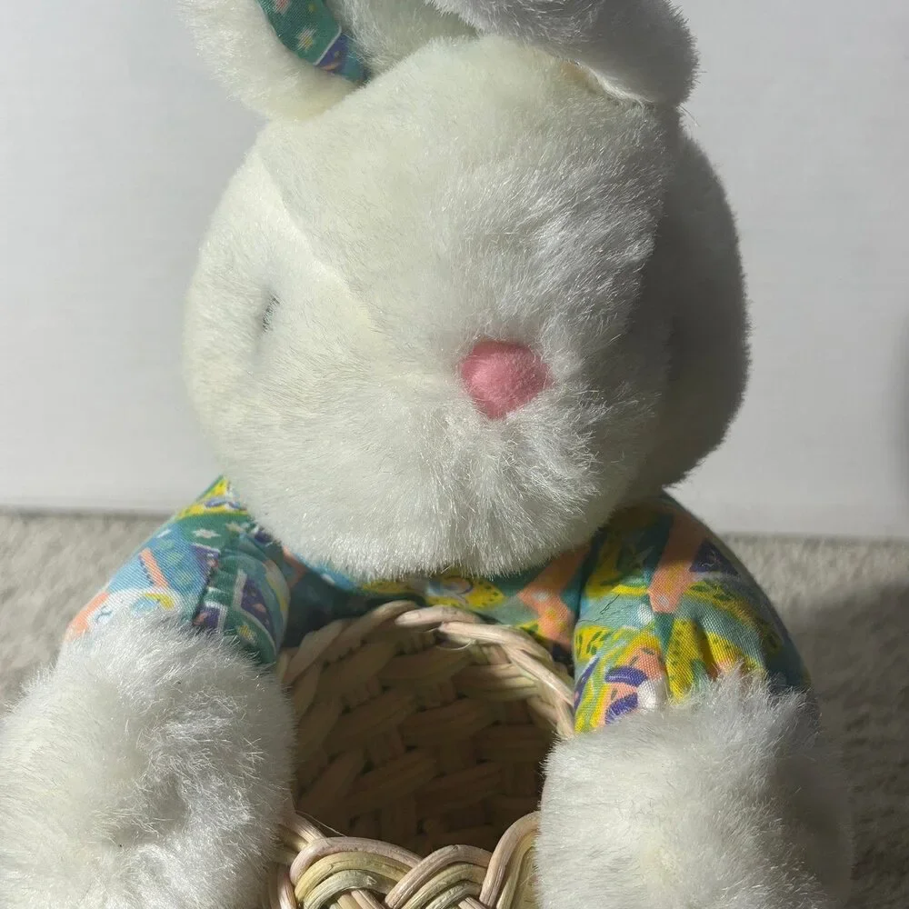 Easter Rabbit - Plushie - Picture 4 of 10